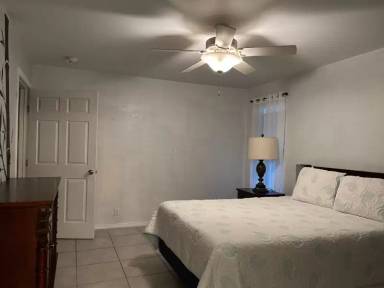 Main picture of 73-987 Kukuinui St