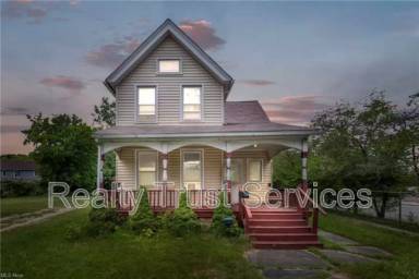 Main picture of 3200 Denison Ave