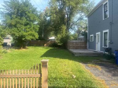 Main picture of 4408 Bridge Ave