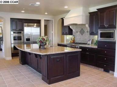 Main picture of 5545 Satinleaf Way