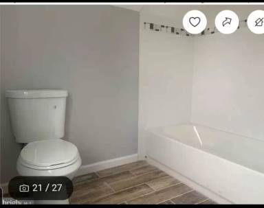 Main picture of 119 S Academy St