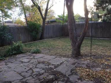 Main picture of 105 Emerald St