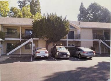 Main picture of 663 Whiting St
