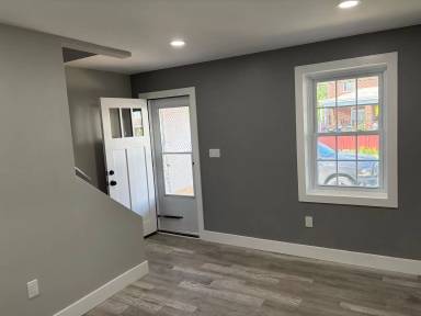 Main picture of 503 W Vine St