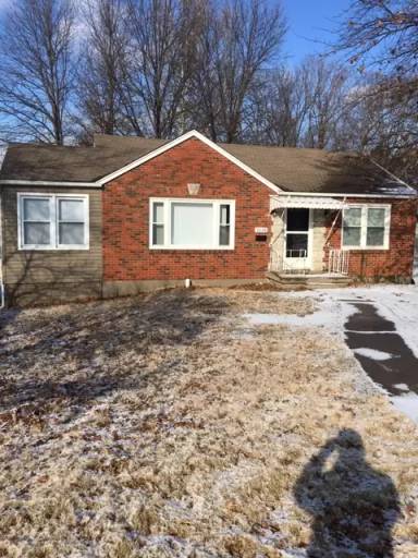 Main picture of 1118 W College St