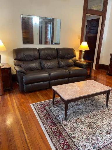 Main picture of 4514 Prytania St