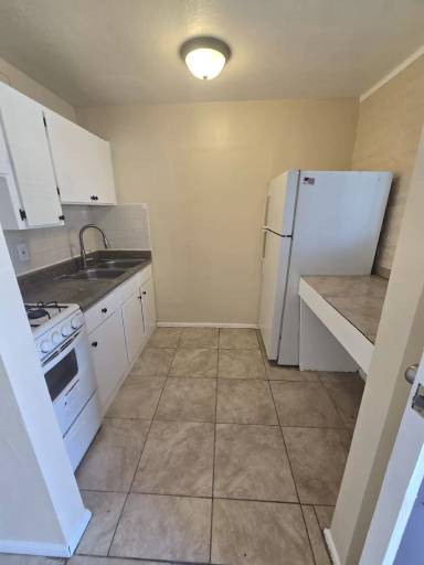 Main picture of 125 E 34th St