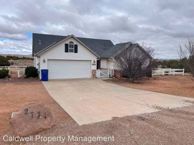 Main picture of 2770 W Country Club Dr
