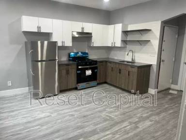 Main picture of 59 Park Ave