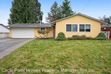 Main picture of 1075 Anacortes Ave NE