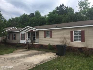 Main picture of 3940 Ryan Dr SW