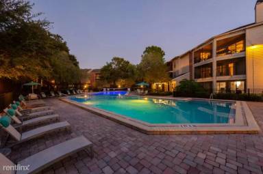 Main picture of 4800 Westshore Apartments