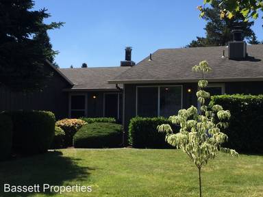 Main picture of 2420 SE 8th Ct