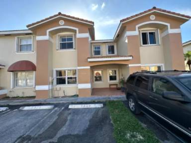 Main picture of 6326 SW 138th Pl