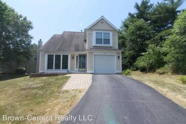 Main picture of 457 Foxridge Dr SW