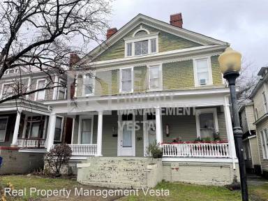 Main picture of 879 Cherry St