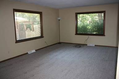 Main picture of 2420 Vaughn Dr