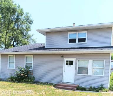 Main picture of 1179 Whitcomb St