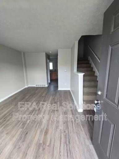 Main picture of 1710 Carstare Dr