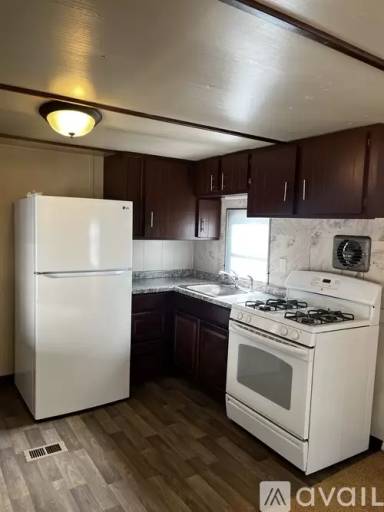 Main picture of 335 N Diamond Ave