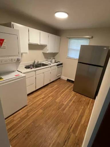 Main picture of 1805 W William St