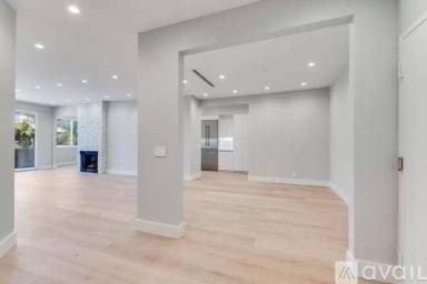 Main picture of 1557 S Beverly Glen Blvd