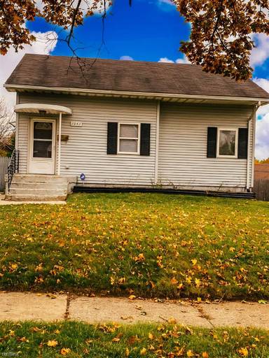 Main picture of 1043 Madison St