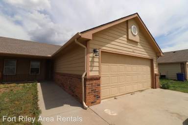 Main picture of Spring Valley Duplex
