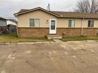 Main picture of 20441 E 14 Mile Rd