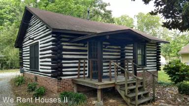 Main picture of 2720 Gwaltney Rd