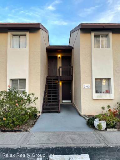 Main picture of 2712 Hidden Lake Blvd