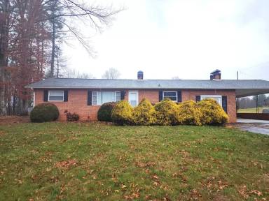 Main picture of 831 Siloam Rd