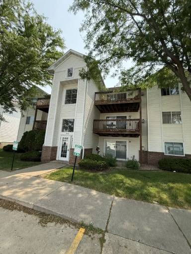 Main picture of 4619 1st Ave SW