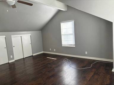 Main picture of 1191 Arlington Way