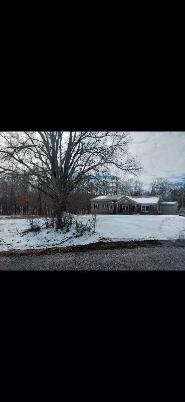 Main picture of 134 River Rd