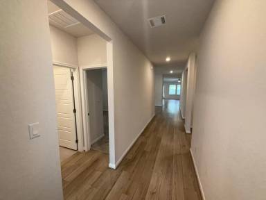 Main picture of 434 Shelton Pass