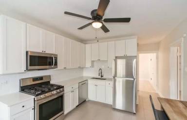 Main picture of 4143 N McVicker Ave
