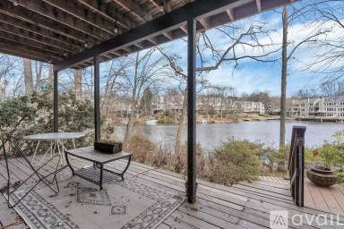 Main picture of 2028 Upper Lake Dr
