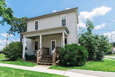 Main picture of 257 Franklin St