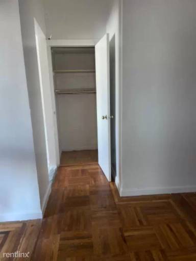 Main picture of 2176 Davidson Ave