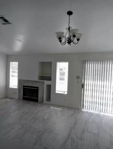 Main picture of 42725 Porto Ln
