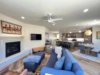 Main picture of 3005 Arezzo Dr