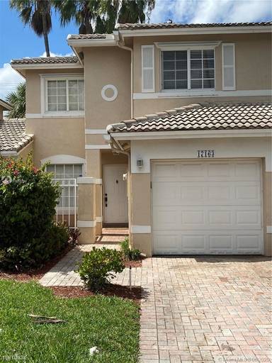 Main picture of 17163 NW 23rd St