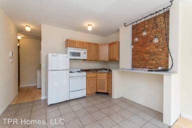 Main picture of 1616 N Willington St