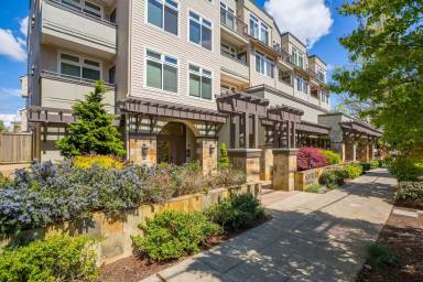 Main picture of 18 Dravus St