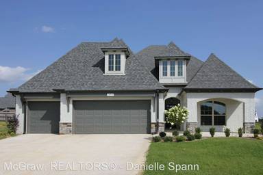 Main picture of 12585 S 6th Ct
