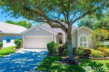 Main picture of 737 Straw Lake Dr