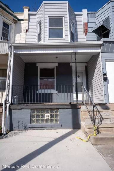 Main picture of 116 N Robinson St