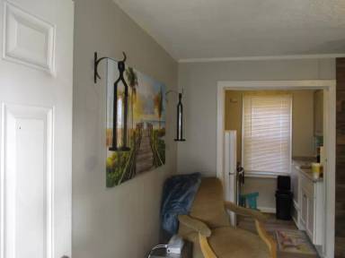 Main picture of 9628 11th Bay St