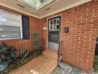 Main picture of 3323 S Polk Ave